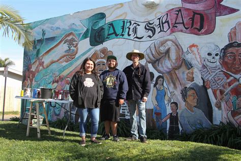 Carlsbad Barrio Mural Repaired By Snyder Carlsbad Art And Culture At