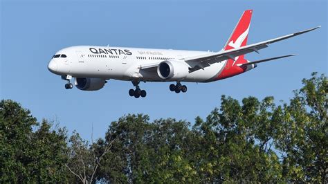 Qantas Pilots Forced To Declare Mayday And Conduct Emergency Landing Of QF Flight To Perth