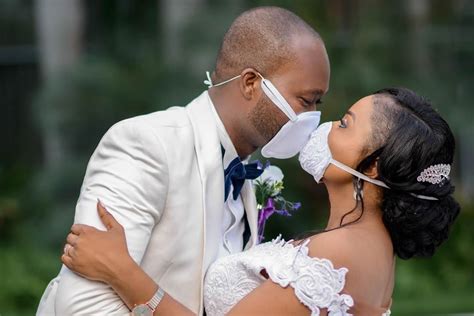 Photo Shows How Two Newlyweds Shared Their First Kiss Through Face