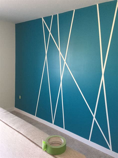Diy Accent Wall Using Painters Tape Easy And Inexpensive Way For Any Room