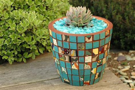 Easy And Creative Flower Pot Ideas To Beautify Your Garden With A Low