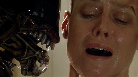 Alien 5 Confirmed Directed By Neil Blomkamp And Coming 2016