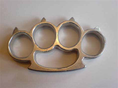 Weaponcollectors Knuckle Duster And Weapon Blog Handmade Spiked