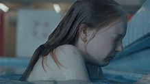 SCHWIMMEN Trailer german deutsch (2018) - YouTube