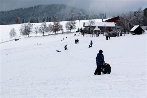 Its starting point is the top of snowpeak; Best winter activities for kids in Switzerland • Swiss ...