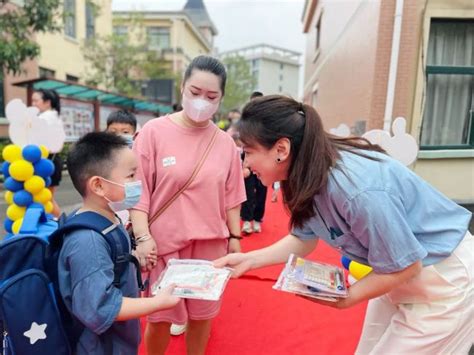 直击多地开学第一天：莘莘学子归 重返校园活力足新闻频道中华网