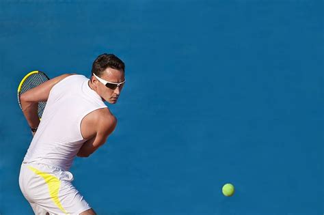 7 Best Sunglasses For Tennis 2022 Reviews Ace Sporty