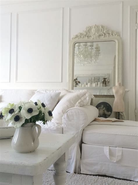 White French Living White Shabby Chic White Rooms Living Room