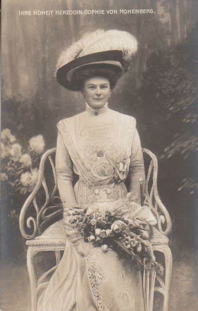 Princess sophie of hohenberg (sophie marie franziska antonia ignatia alberta von hohenberg; Herzogin Sophie von Hohenberg, Ehefrau des Kronprinzen Fra ...