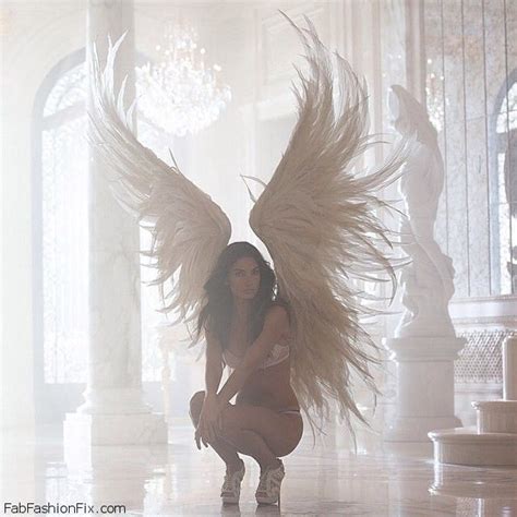 Lily Aldridge At 2014 Victoria S Secret Holiday Shoot Lily Aldridge Vs Angels Angels And