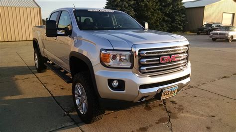 In contrast to the exterior, the particular on the inside of this any 2021 gmc canyon relieves date is a subject of days and nights. clearview tow mirrors - Chevy Colorado & GMC Canyon