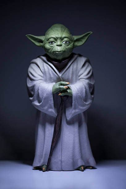 How Tall Is Yoda Real Age Weight Height In Feet