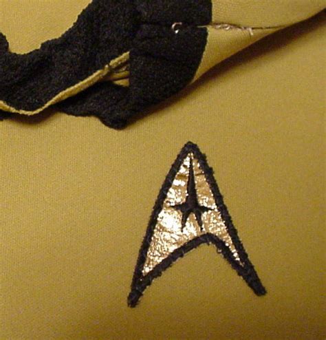Star Trek Prop Costume And Auction Authority Some Tos Patch Braid