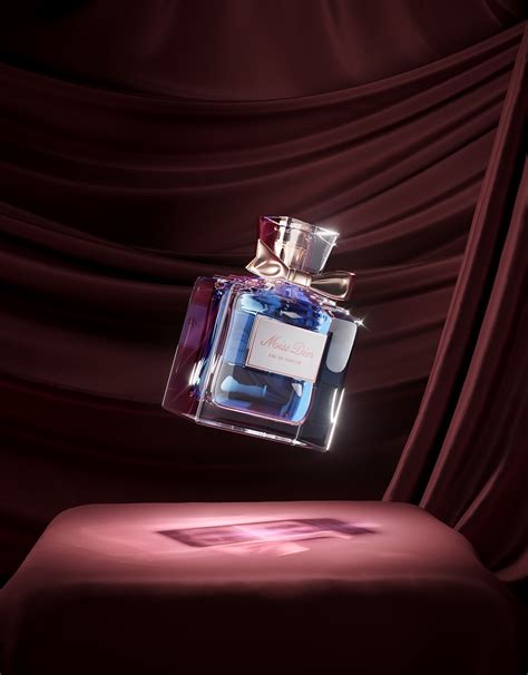 3d modeling for an exquisite perfume bottle design