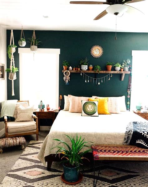 Dark Green Bedroom Accent Wall In March 2021