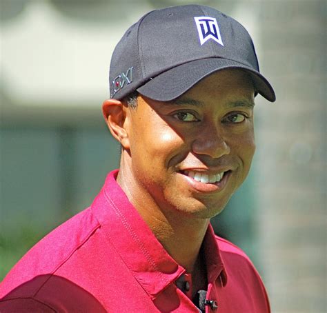 The golden golfer tiger woods has won over 100 tour events. Tiger Woods - Wikipédia, a enciclopédia livre