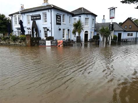 Latest As Flooding Hits Ventnor Ryde And Brading Isle Of Wight Radio