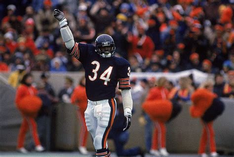 Walter Payton What Position He Play Hd Wallpaper Pxfuel