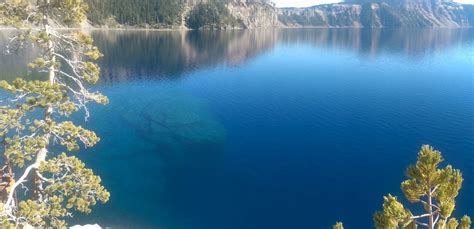 Crater Lake The Deepest Clearest Lake In America 1943 Ft Deep
