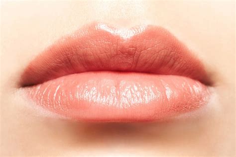 Got Lip Lines How To Treat Wrinkles Around The Mouth The Healthy
