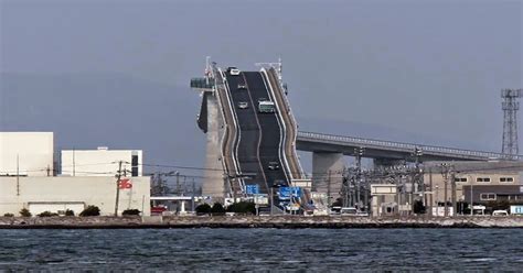 Terrifying Bridge Eshima Ohashi Bridge In Japan Is Not Optical