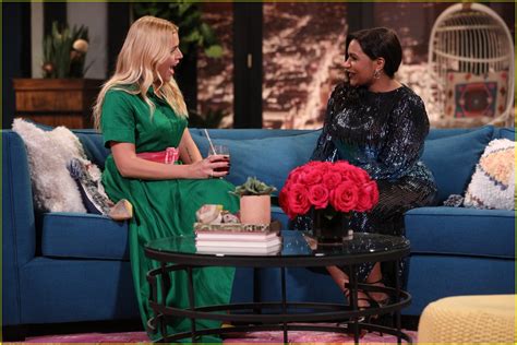 mindy kaling reveals oprah winfrey texted her when she was in labor photo 4172432 busy
