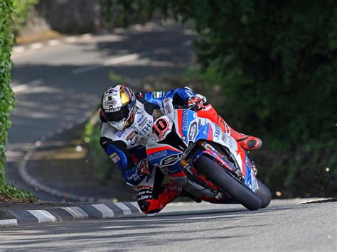 The new zealand rider paul dobbs died in an incident during the tt races at the isle of man. Isle of Man TT 2019: Michael Dunlop opens up on 'struggles ...