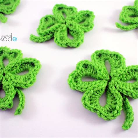 Crochet Four Leaf Clover Free Pattern And Tutorial From Bhooked Crochet
