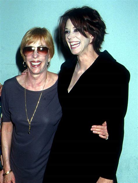 Carol Burnett Opens Up About Her Late Daughter Carries Addiction