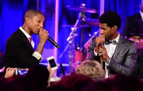 Last Nights Parties Usher Joins Pharrell On Stage At The 2013 Angel