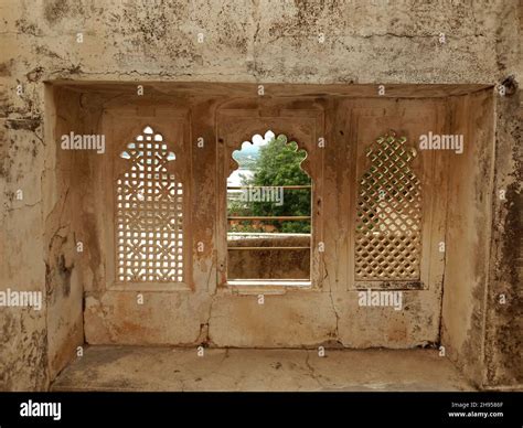Traditional Style Indian Palace Window Stock Photo Alamy