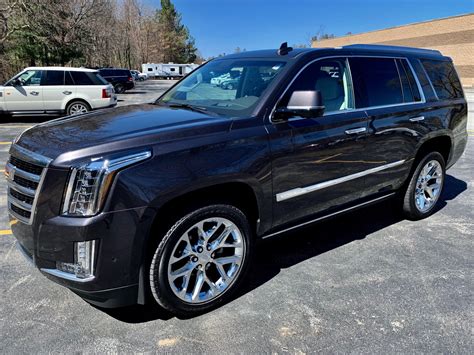 The 2017 cadillac escalade will come with several changes. Used 2017 Cadillac Escalade Premium Luxury For Sale ...