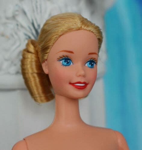 Nude Barbie Updo With Curls Blonde Hair Tnt Blue Eyes Mackie Face New