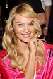 Candice Swanepoel First Vs Fashion Show | 6k pics