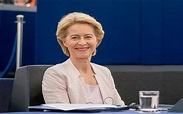 Το ΕΚ εξέλεξε την Ursula von der Leyen πρώτη γυναίκα Πρόεδρο της ...