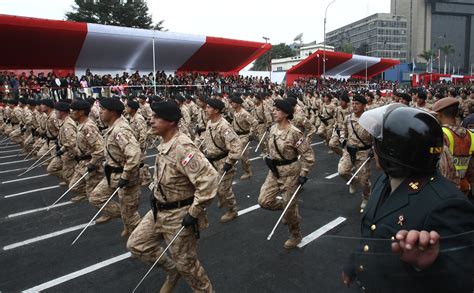 gran parada y desfile militar 2023 cuándo es y por qué se celebra en fiestas patrias infobae