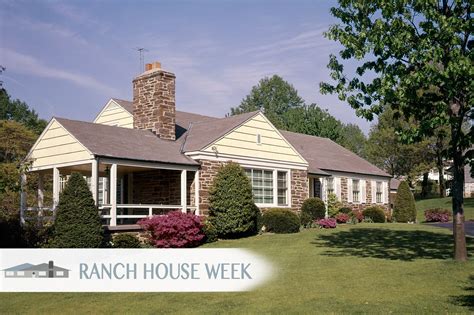 What Is a Ranch House? A Suburban Architectural Gem | House styles
