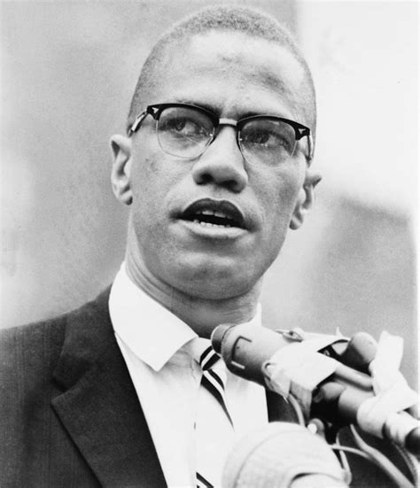 Malcolm x, harlem'de audubon ballroom konferans salonunda yaklaşık 400 kişiye konuşma yapacağı sırada malcolm x, özgürlük, eşitlik ve adalet için verdiği mücadele ile sadece amerika'da değil Malcolm X- Revolutionary Activist for Racial Equality ...