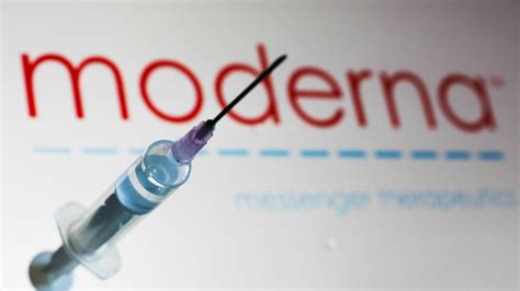 It contains a molecule called messenger rna (mrna) which has instructions for making the spike protein. Moderna Coronavirus Vaccine Candidate Shows Promising ...