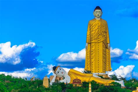 Top 10 Tallest Statues In The World 2020 Updated Mashtos