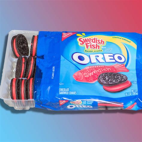 We Tried The New Swedish Fish Flavored Oreo Cookies Swedish Fish