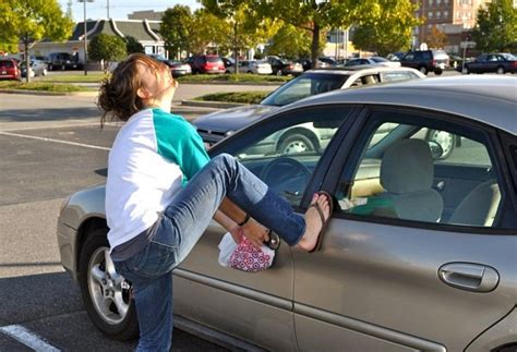 Causes Of A Stuck Car Door How To Deal With It