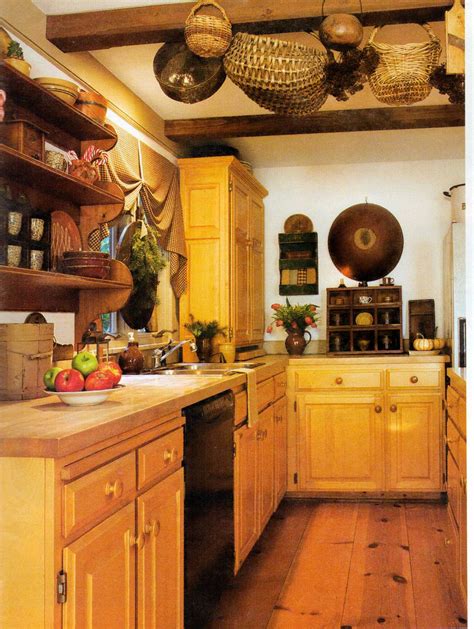 Decorating accessories for the perfect country kitchen. Country Kitchen | Country kitchen, Primitive kitchen decor ...