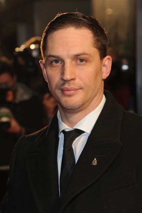 Tom Hardy Tipped To Play London Gangsters Ronald And Reginald Kray