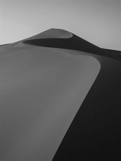 Desert Sand Bw Dunes Winding Hd Phone Wallpaper Peakpx