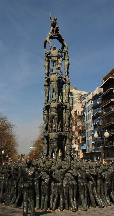Tarragona es una ciudad de costa, con playas dignas de ser visitadas como la playa savinosa que está a solamente 5 kilómetros del hotel o a 18 kilómetros encontrarás la famosa playa de salou. Tarragona: ciudad de la Antigua Roma | Mundo Recorrido