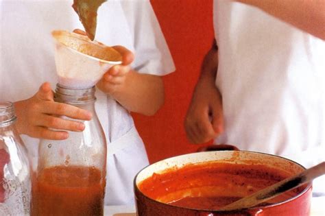 quick tomato pasta sauce recipe tastecomau