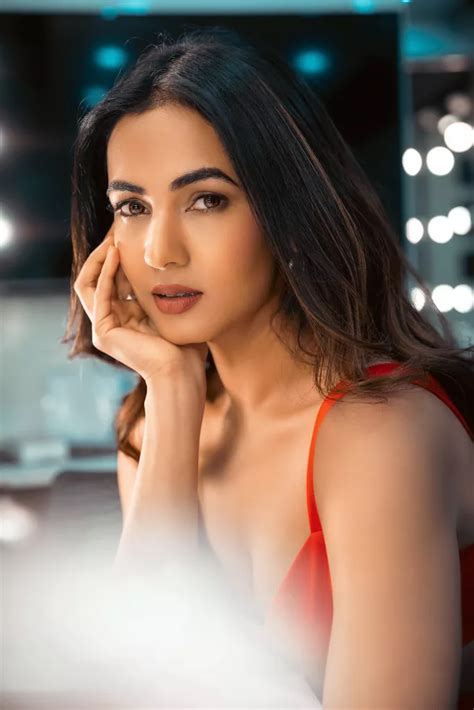 Sonal Chauhan Hot Pics Celebrity Nudes Pictures The Best Porn Website