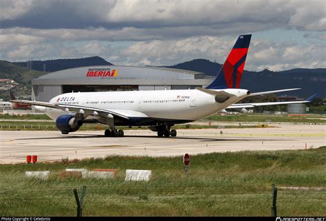 N818nw Delta Air Lines Airbus A330 323 Photo By Celedonio Id 389542