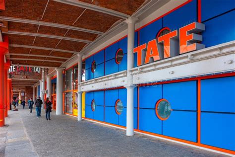 Tate Liverpool Art Gallery And Museum Editorial Photo Image Of